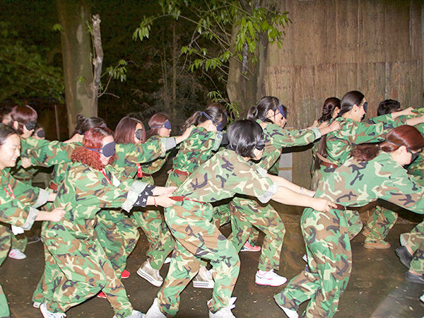 集體活動(dòng)